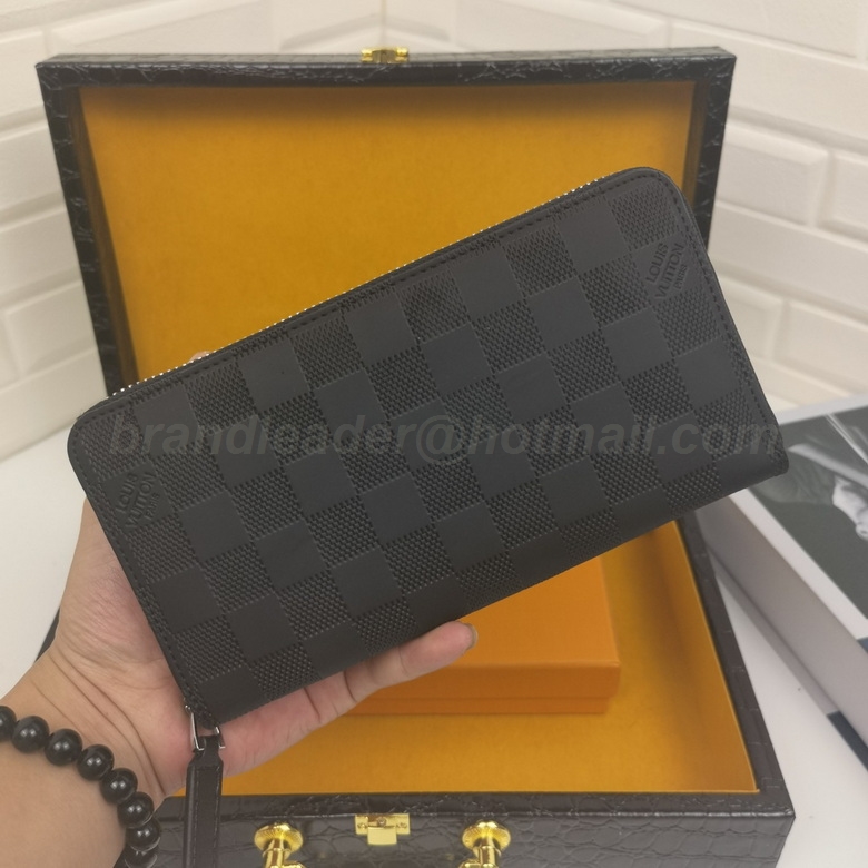 LV Wallets 83